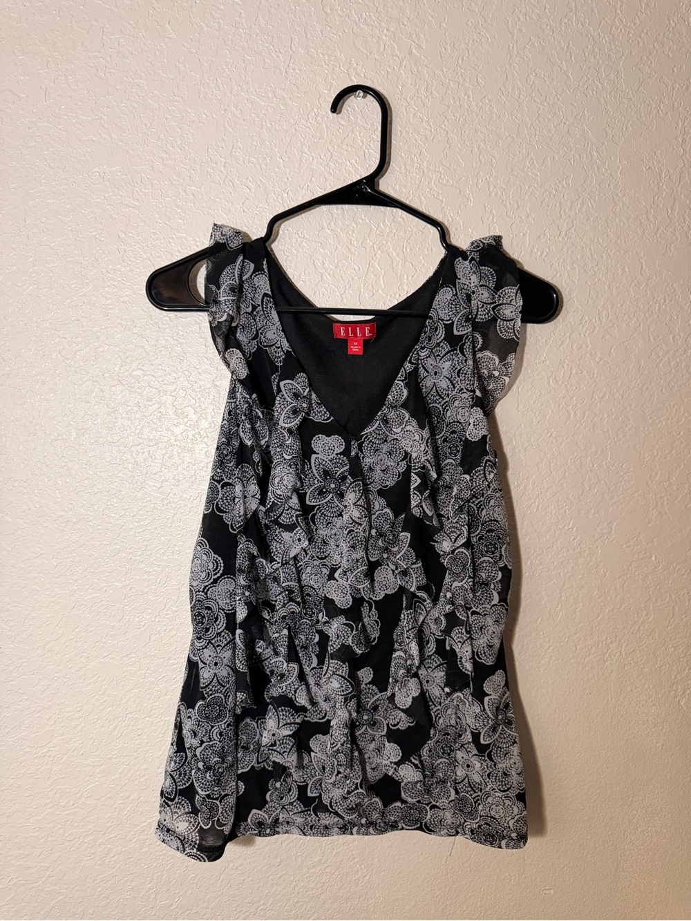 Elle Black & White Floral Ruffle Shoulder shirt